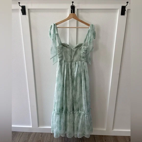 MABLE Light Green Floral Maxi Dress - Picture 4 of 11